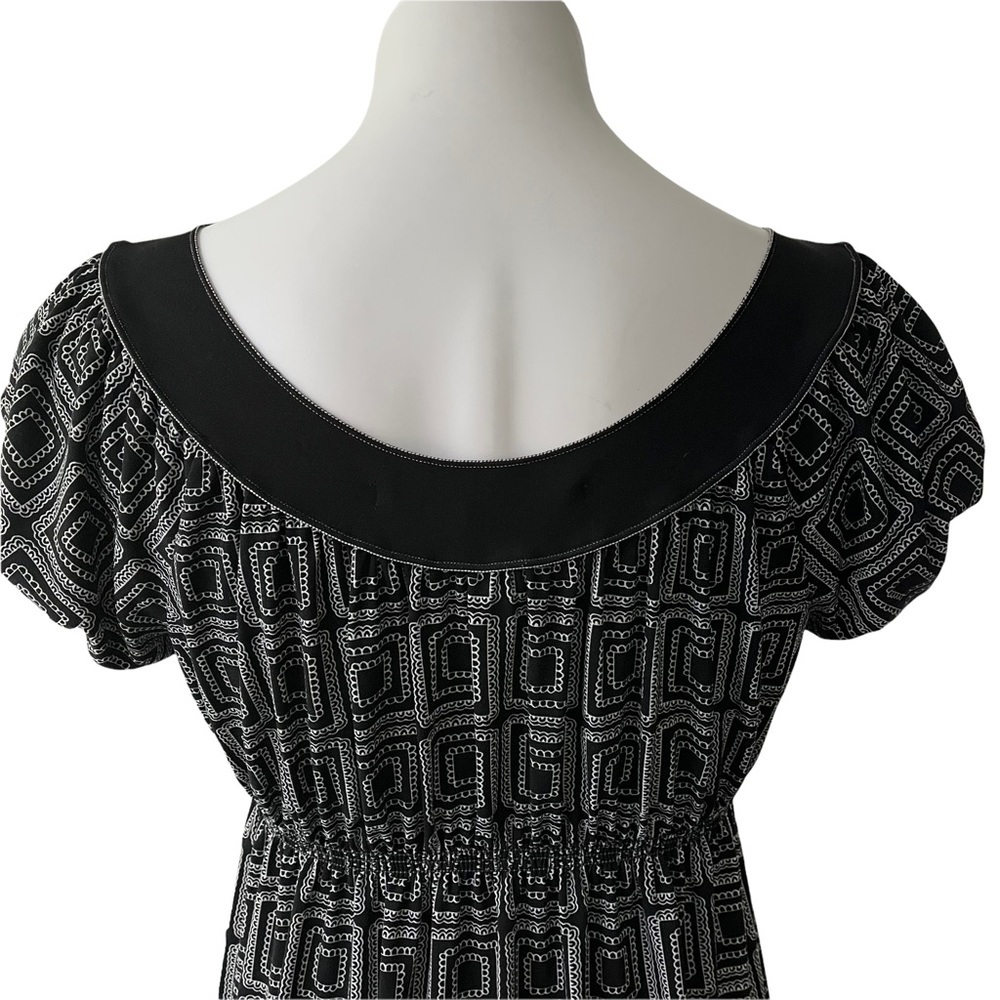 Max Studio Empire Waist Scoop Neck Dress - Picture 8 of 11